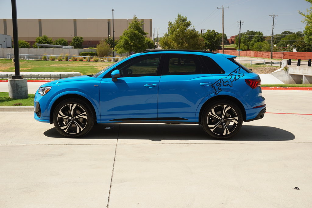 Used 2023 Audi Q3 2.0T Premium Plus w/ Premium Plus Package AWD/4WD image 2