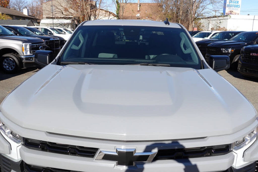 Used 2024 Chevrolet Silverado 1500 RST w/ Protection Package AWD/4WD image 7