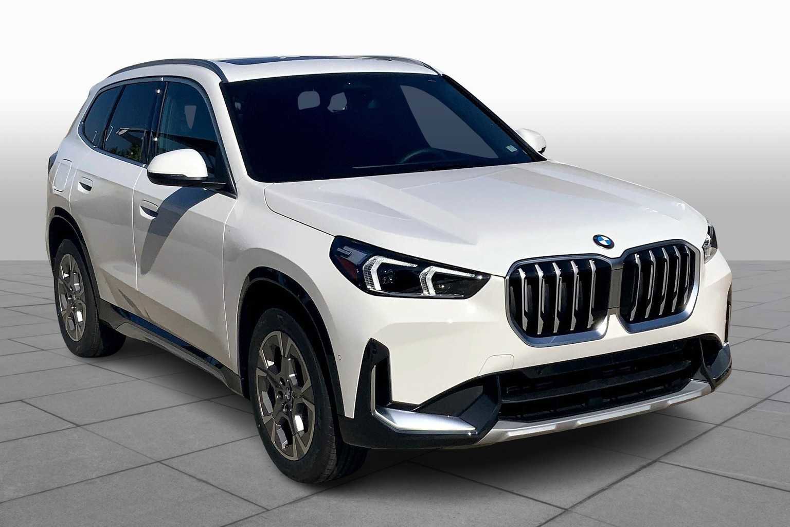 New 2026 BMW X1 xDrive28i w/ Convenience Package AWD/4WD image 2