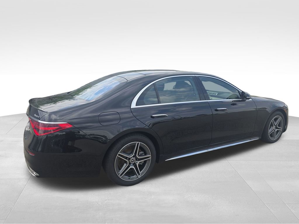 New 2026 Mercedes-Benz S 580e 4MATIC Sedan image 5