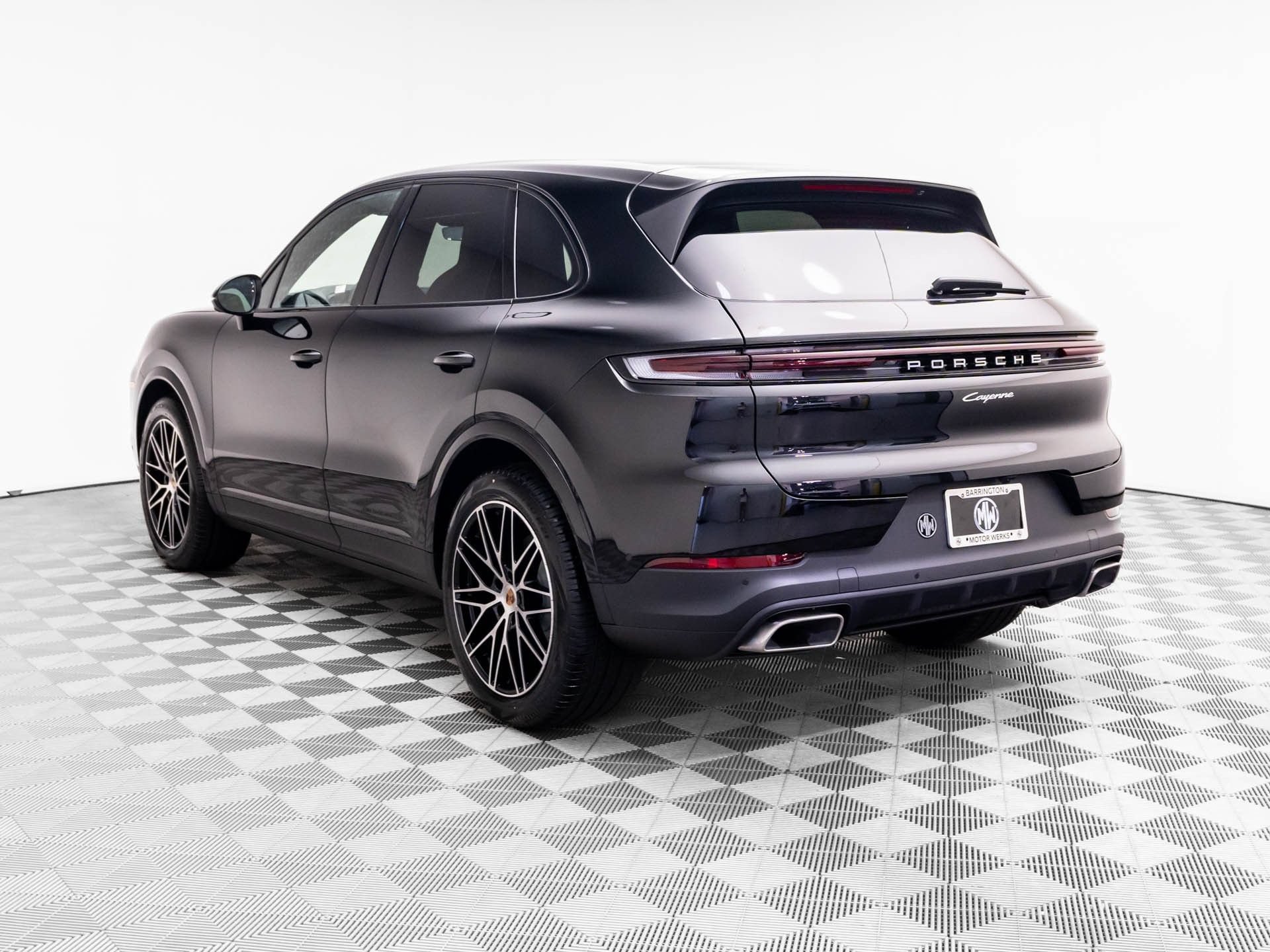 New 2026 Porsche Cayenne AWD/4WD image 3