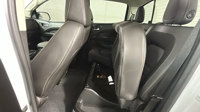Used 2021 GMC Canyon AT4 w/ Driver Alert Package AWD/4WD image 26