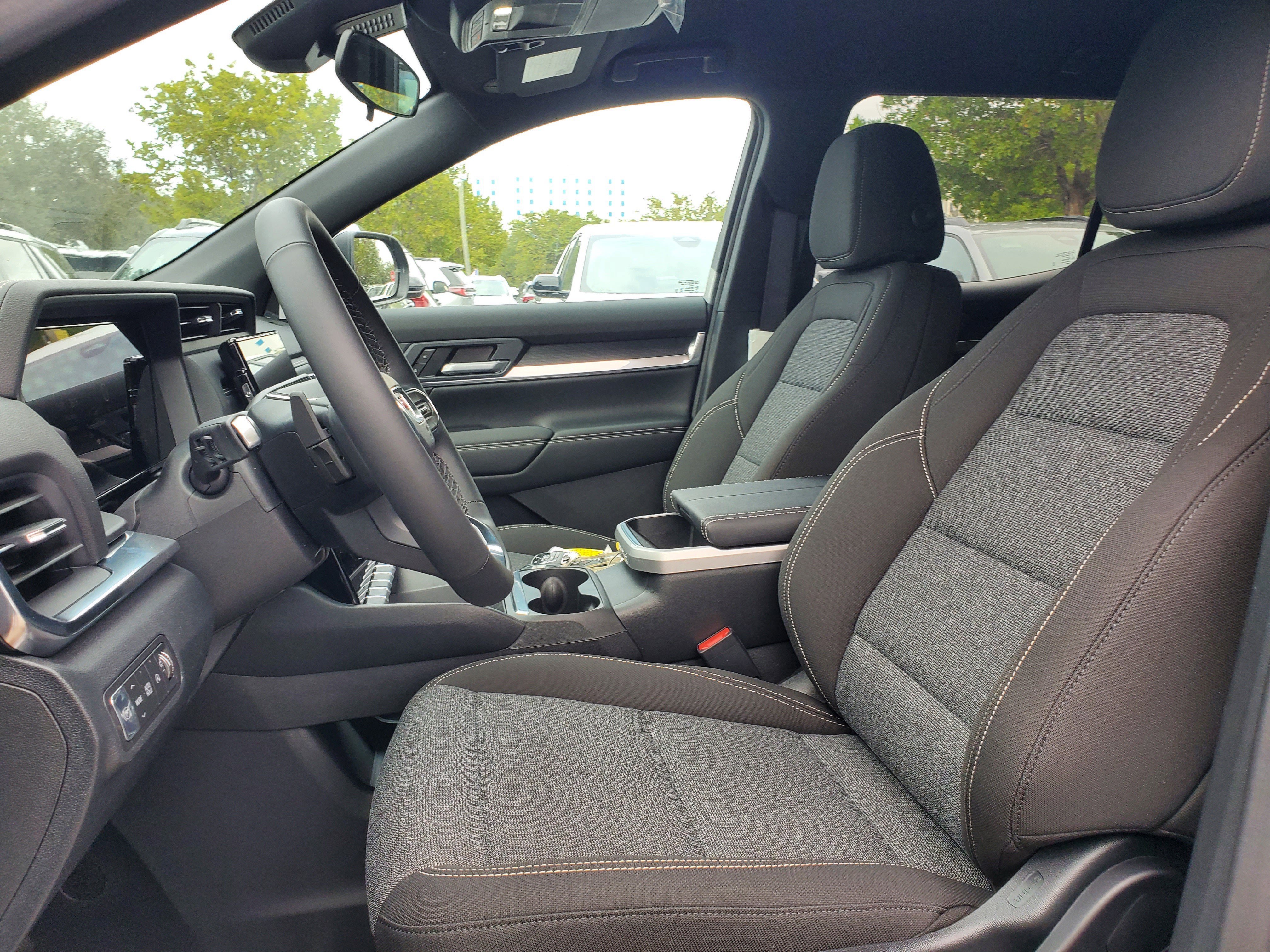 New 2026 GMC Terrain Elevation w/ Black Edition FWD image 9