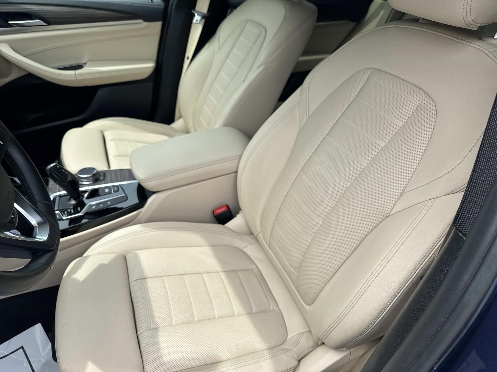 Used 2018 BMW X3 xDrive30i w/ Executive Package AWD/4WD image 20