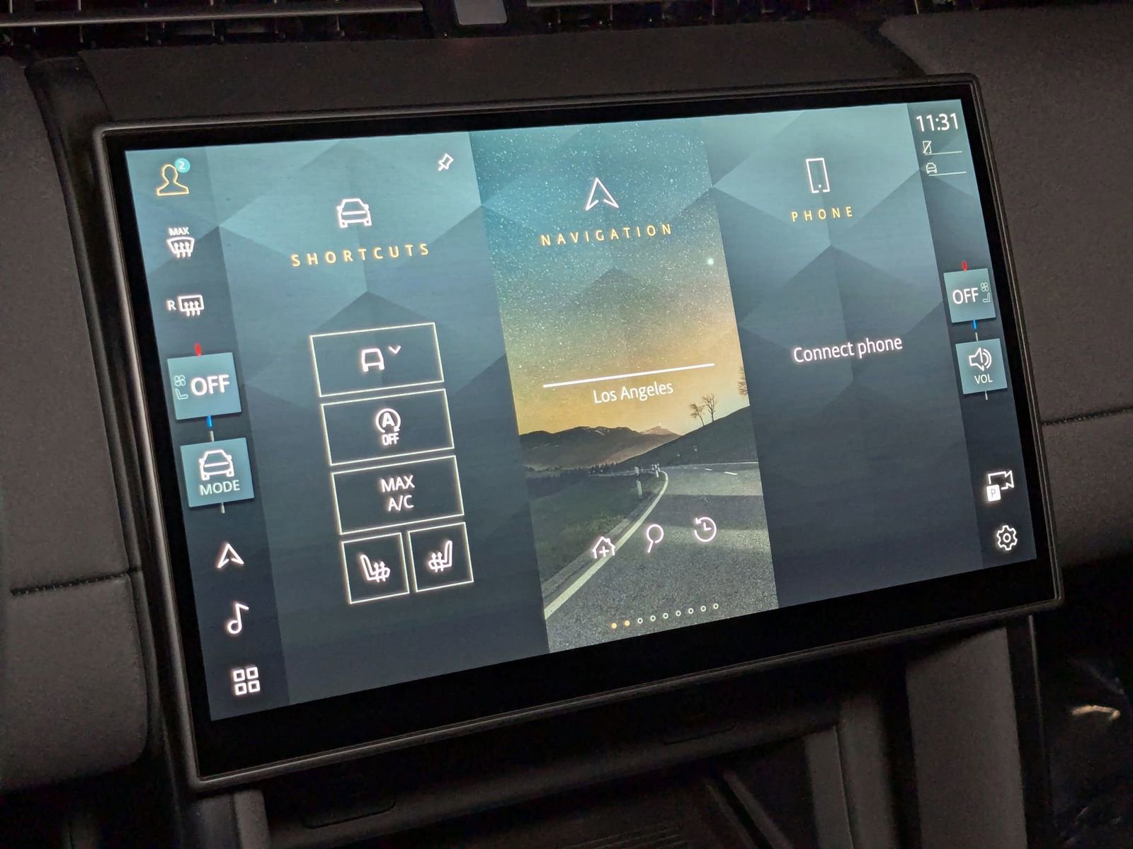 New 2025 Land Rover Discovery Sport S image 12