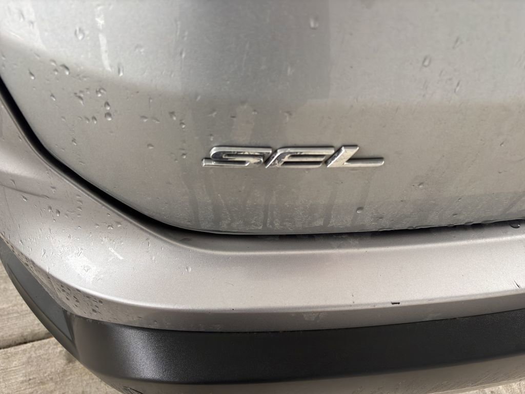 Used 2023 Ford Edge SEL image 21