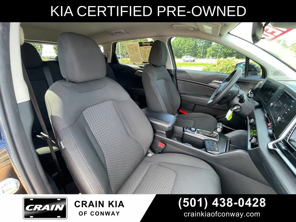 Used 2024 Kia Sportage LX AWD/4WD image 30