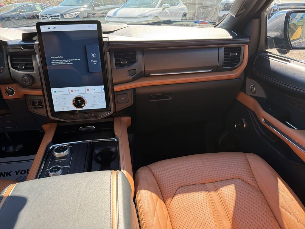 Used 2023 Ford Expedition Platinum AWD/4WD image 26