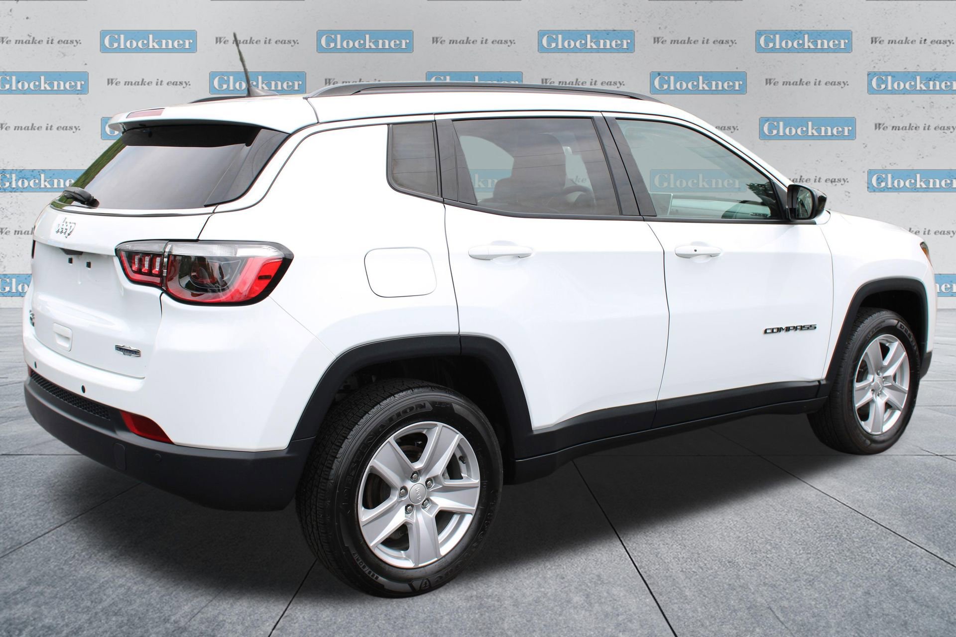 Used 2022 Jeep Compass Latitude w/ Convenience Group AWD/4WD image 6