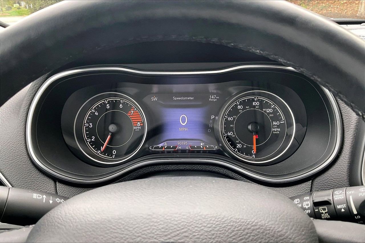 Certified 2019 Jeep Cherokee Limited image 11