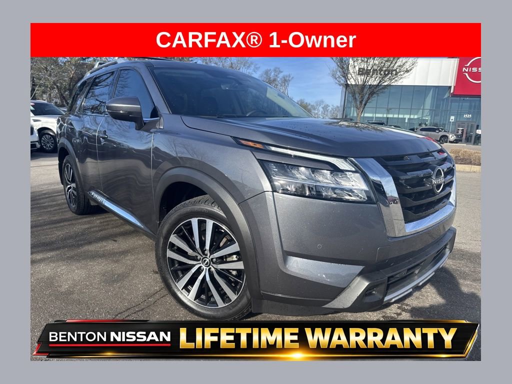 Used 2024 Nissan Pathfinder Platinum w/ Cargo Package image 1