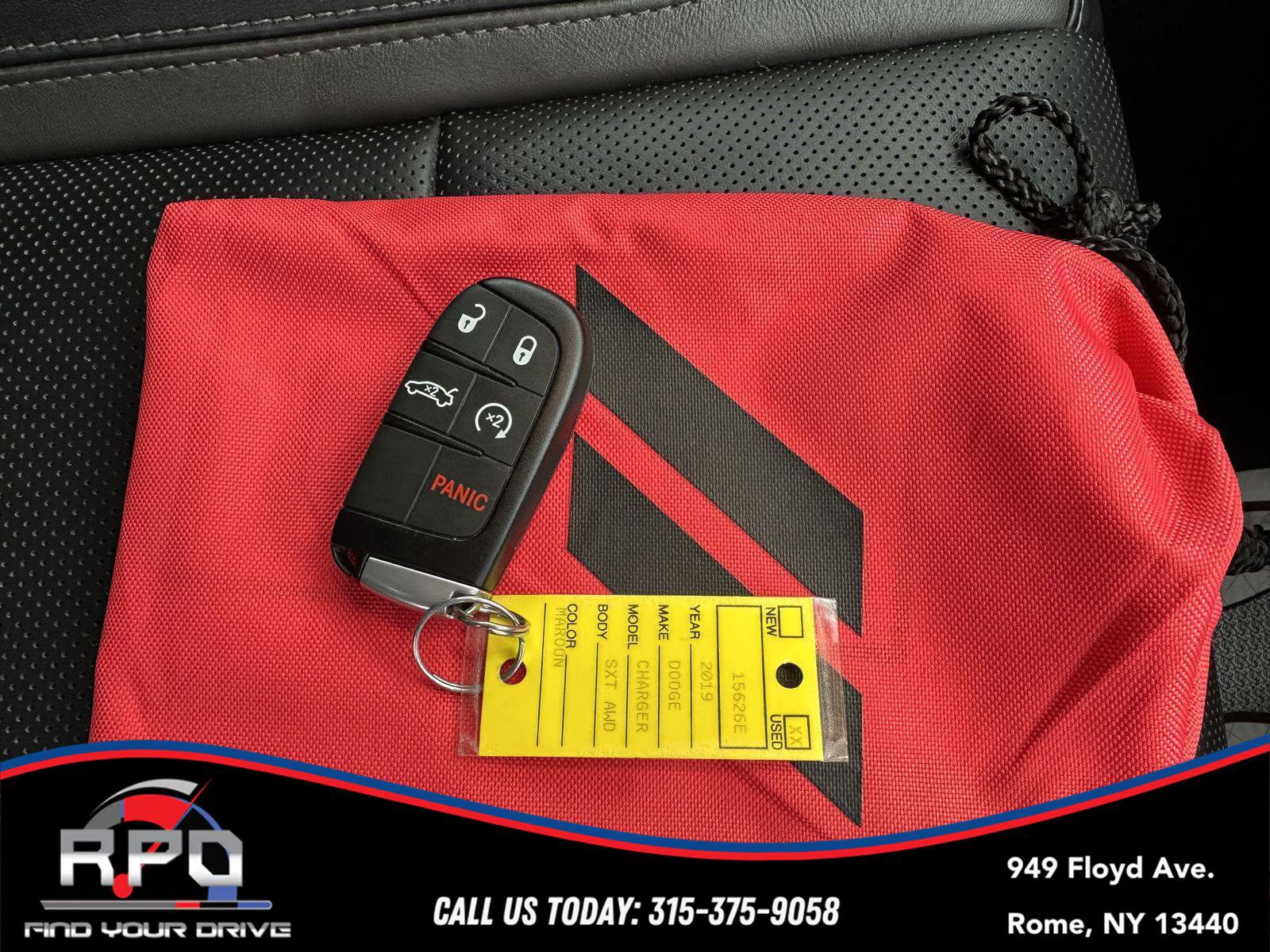 Used 2019 Dodge Charger SXT w/ Plus Group image 36