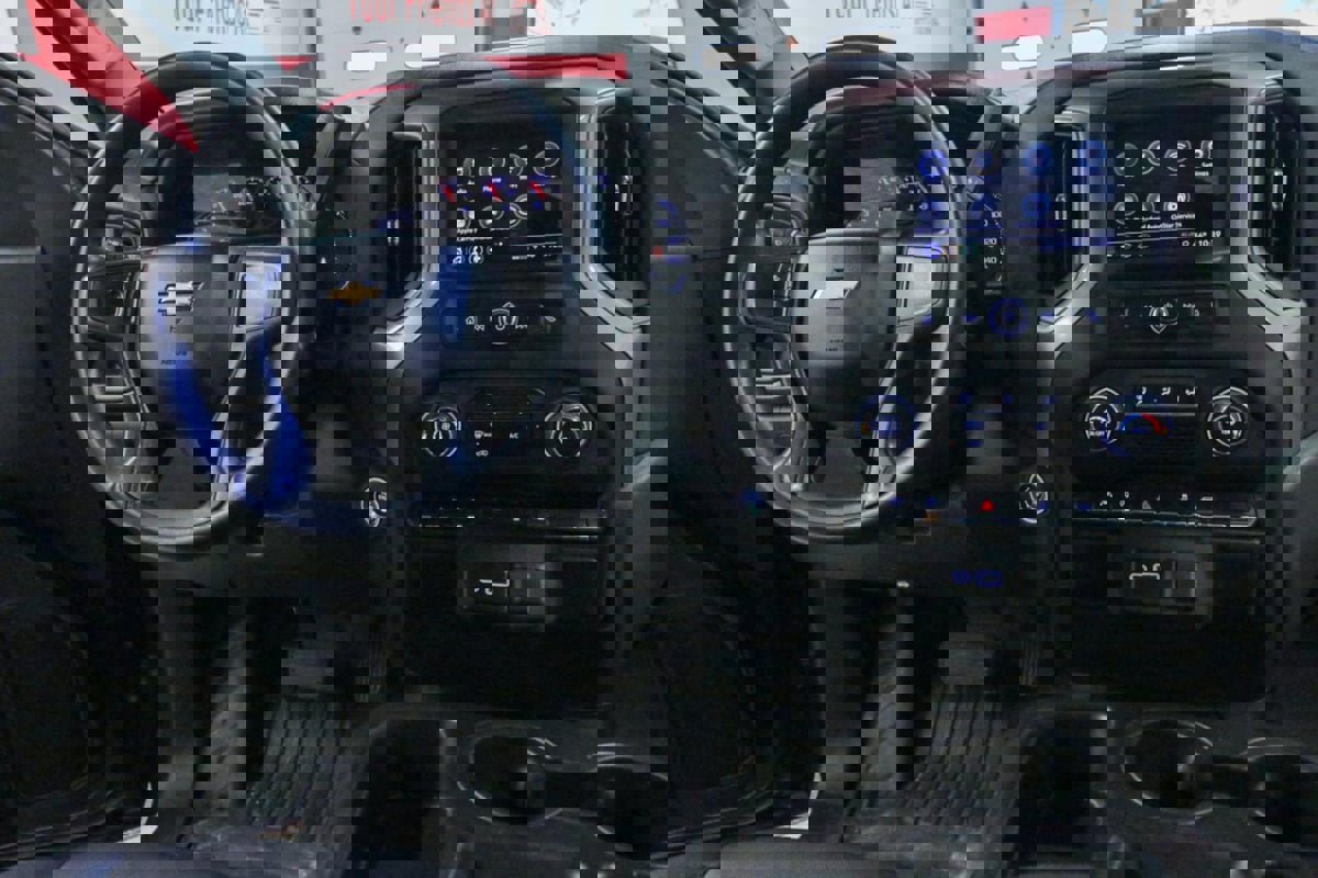 Used 2024 Chevrolet Silverado 1500 W/T image 20