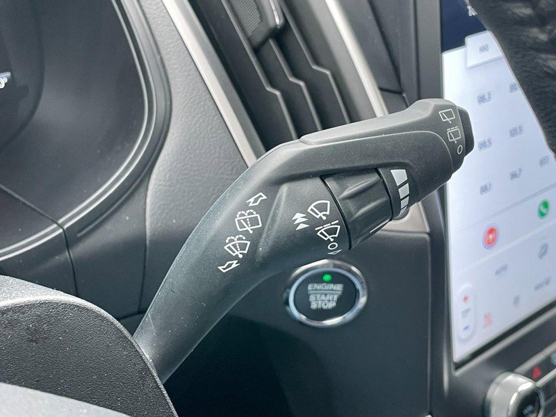Used 2024 Ford Edge SEL w/ Convenience Package image 29
