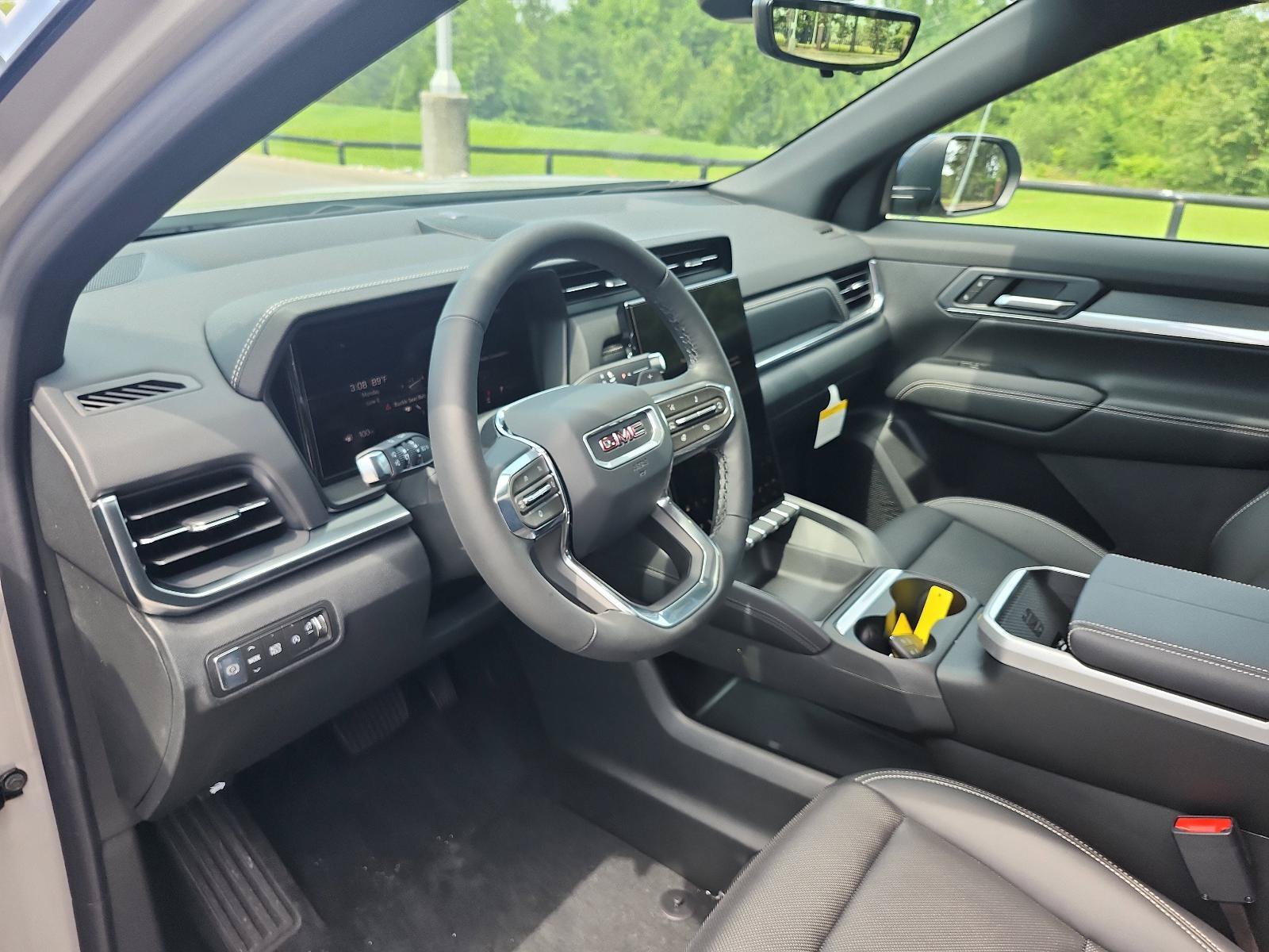 New 2026 GMC Terrain Elevation w/ Elevation Premium Package FWD image 12