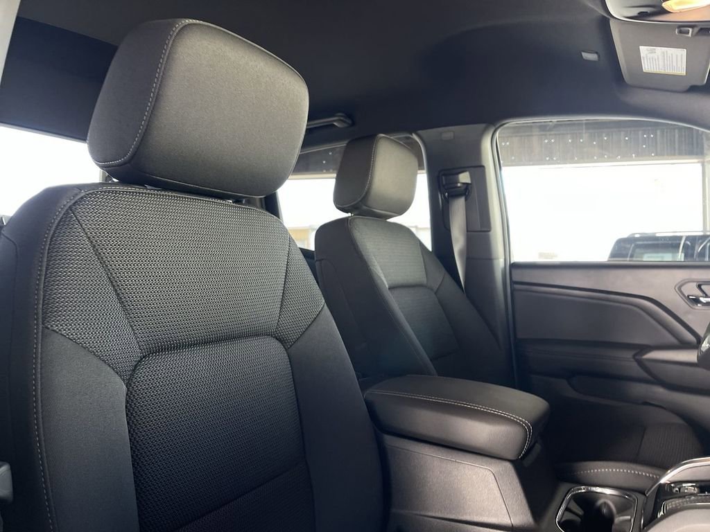 New 2026 GMC Canyon Elevation w/ Convenience Package image 26