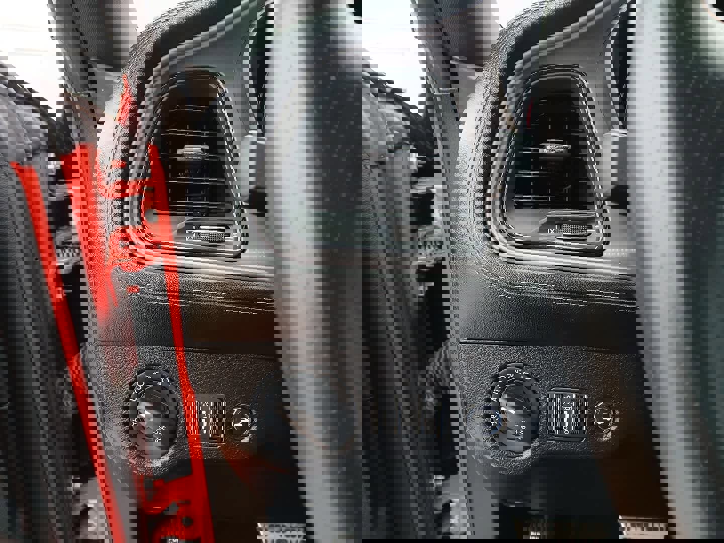 Used 2023 Dodge Challenger R/T w/ Plus Package image 23