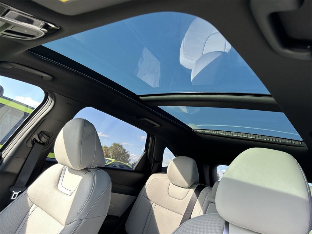 New 2026 Hyundai Tucson Limited image 23