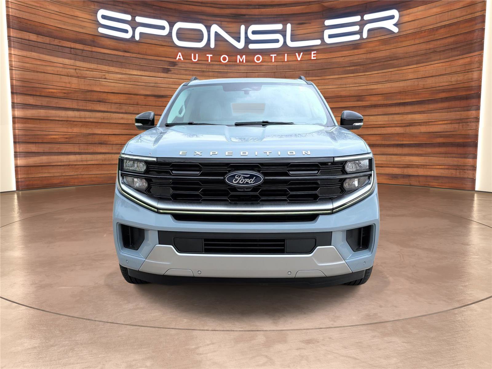 New 2026 Ford Expedition Max Platinum image 9