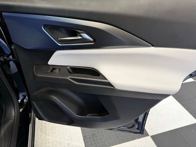 New 2026 Chevrolet Equinox EV LT AWD/4WD image 24