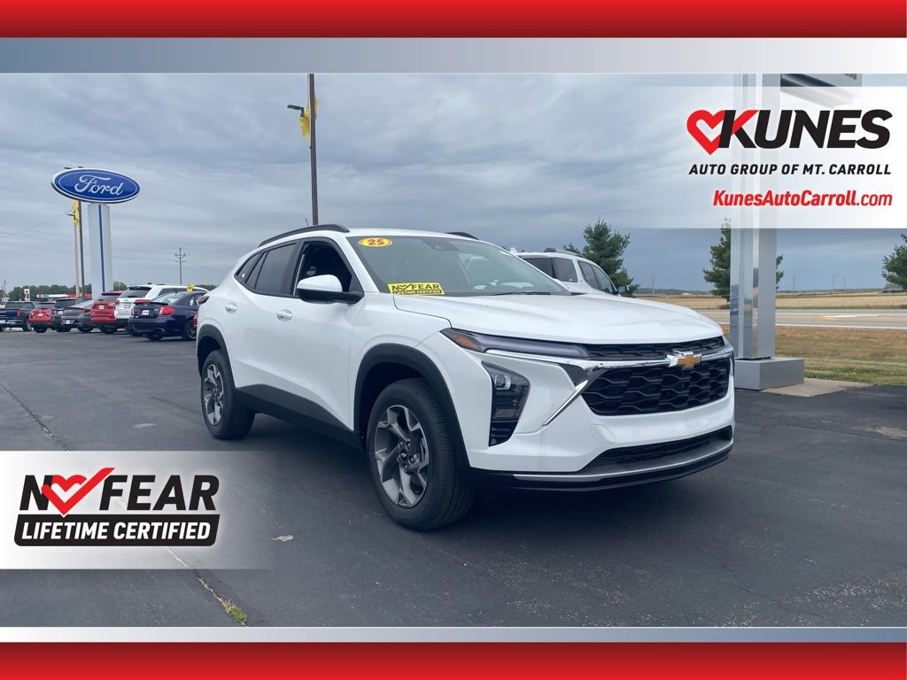 New 2025 Chevrolet Trax LT image 1