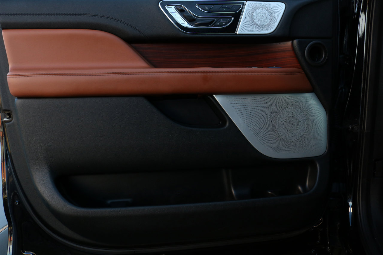 Used 2020 Lincoln Navigator L Reserve w/ Luxury Package image 18