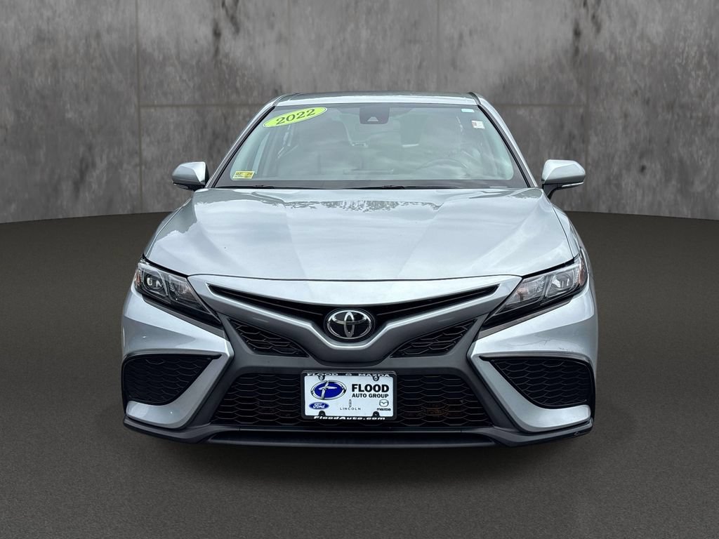 Used 2022 Toyota Camry SE AWD/4WD image 8