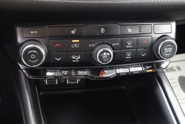 Used 2022 Dodge Durango GT image 32