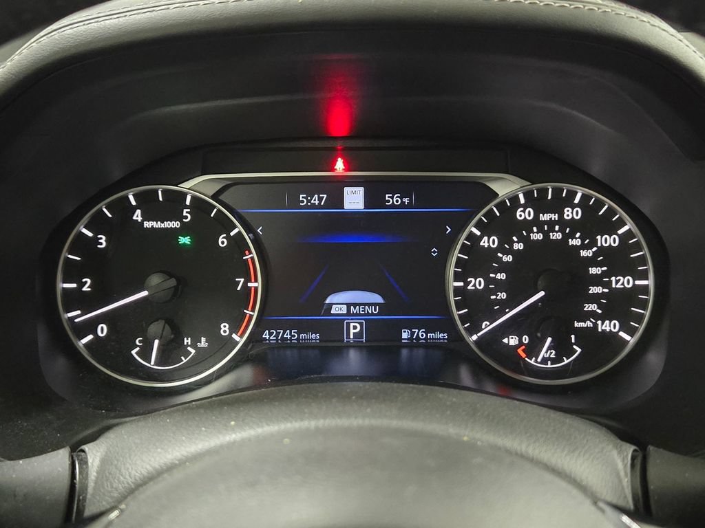 Used 2023 Nissan Altima 2.5 SL FWD image 29