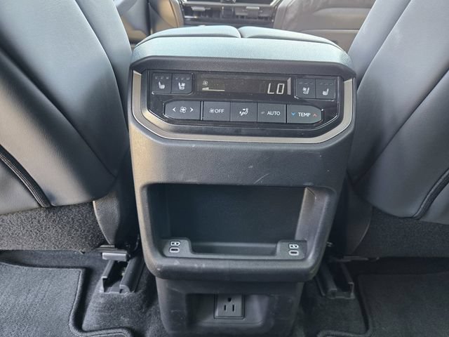 Used 2025 Lexus TX 500h AWD w/ Technology Package image 13