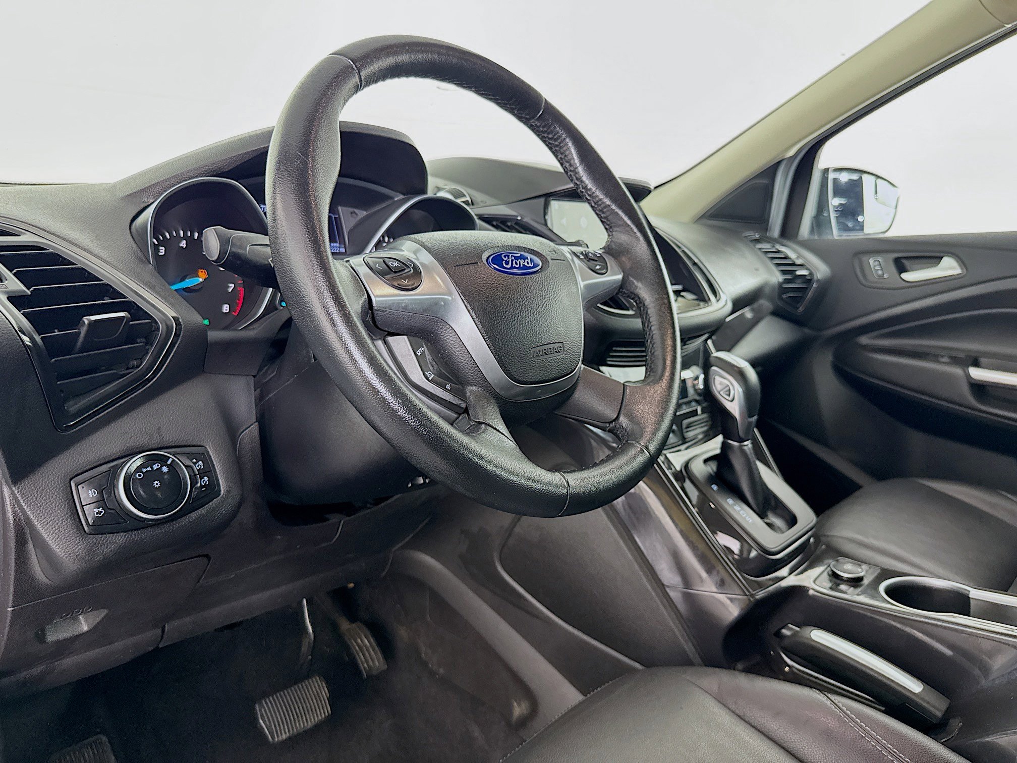 Used 2016 Ford Escape Titanium image 22