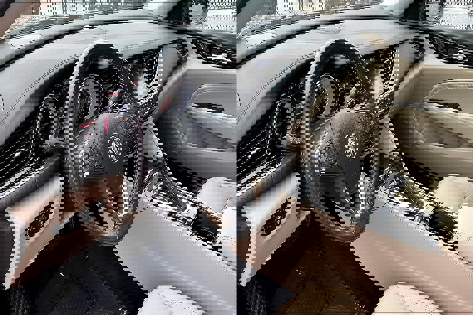 Used 2018 Buick Regal Essence image 17