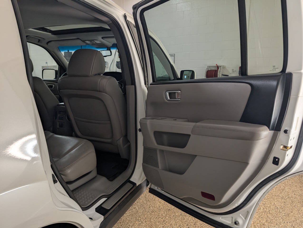 Used 2012 Honda Pilot EX-L image 21