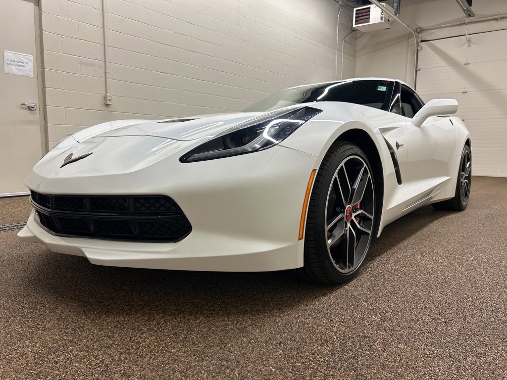 Used 2019 Chevrolet Corvette Stingray Coupe w/ 1LT image 5