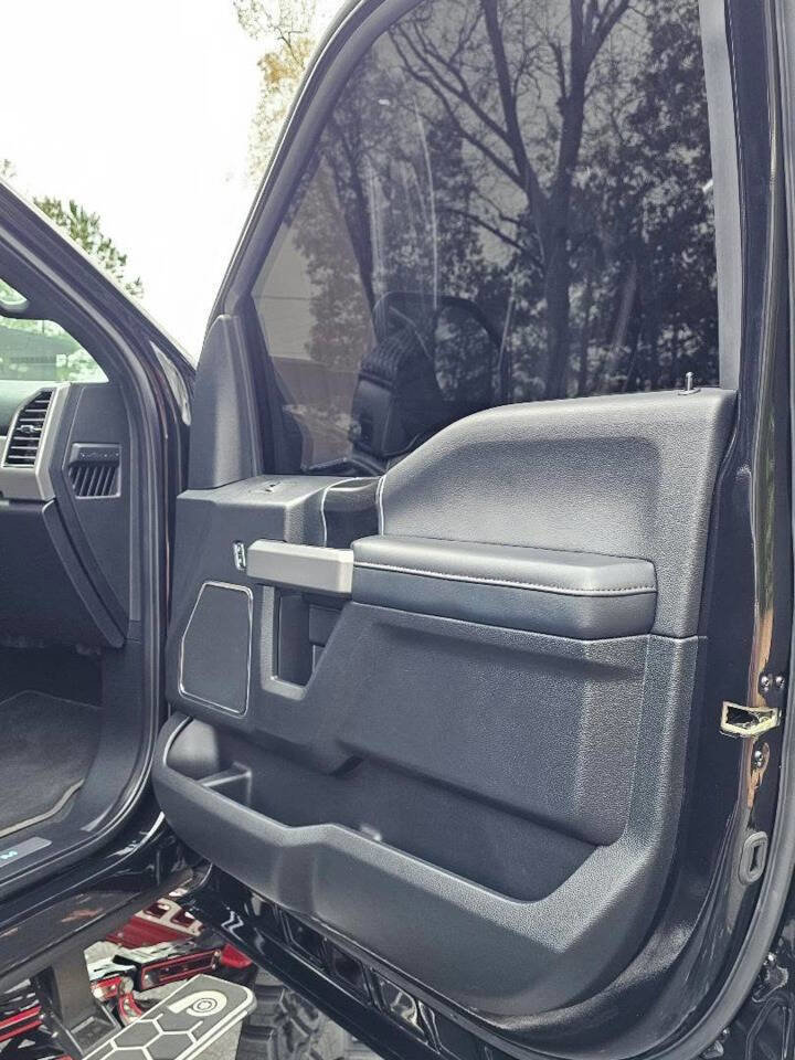 Used 2019 Ford F250 Platinum w/ Platinum Ultimate Package AWD/4WD image 20