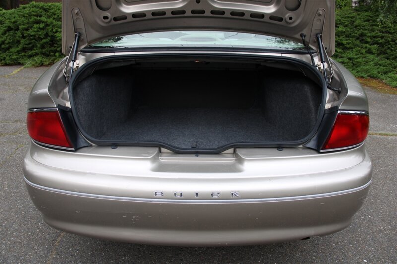 Used 1999 Buick Century Limited FWD image 15