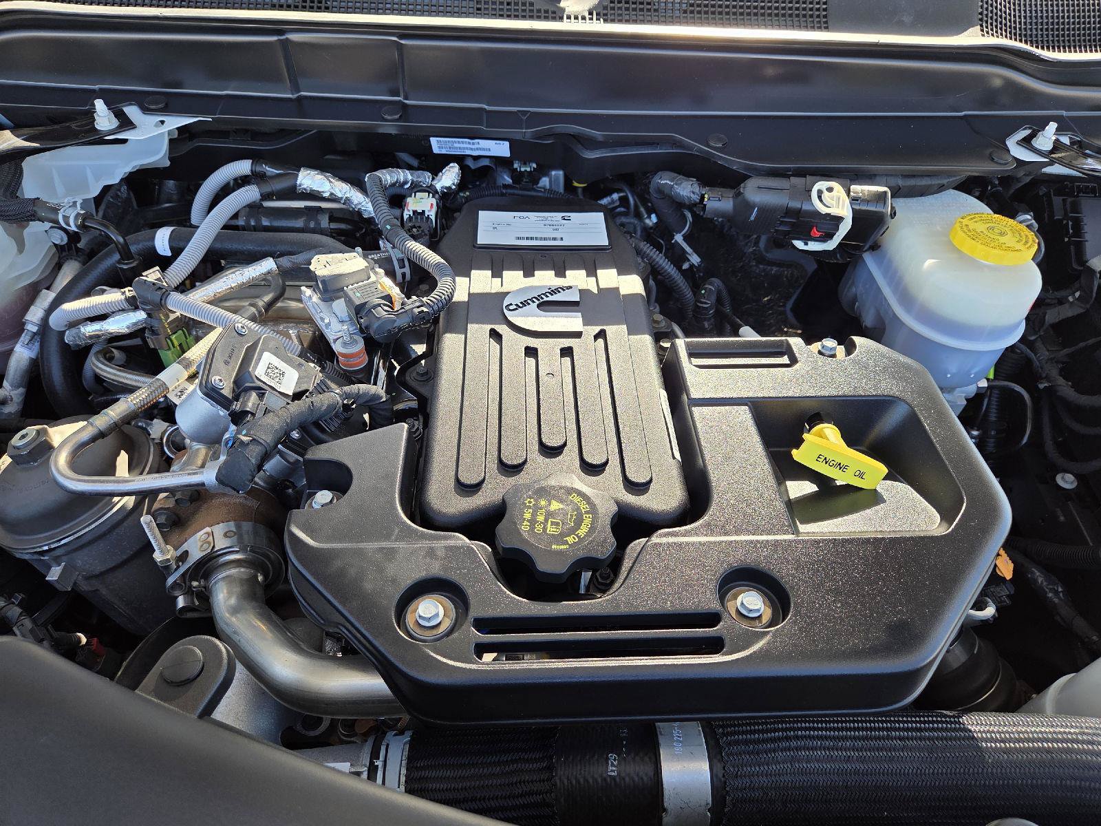 Used 2025 RAM 2500 Limited AWD/4WD image 43