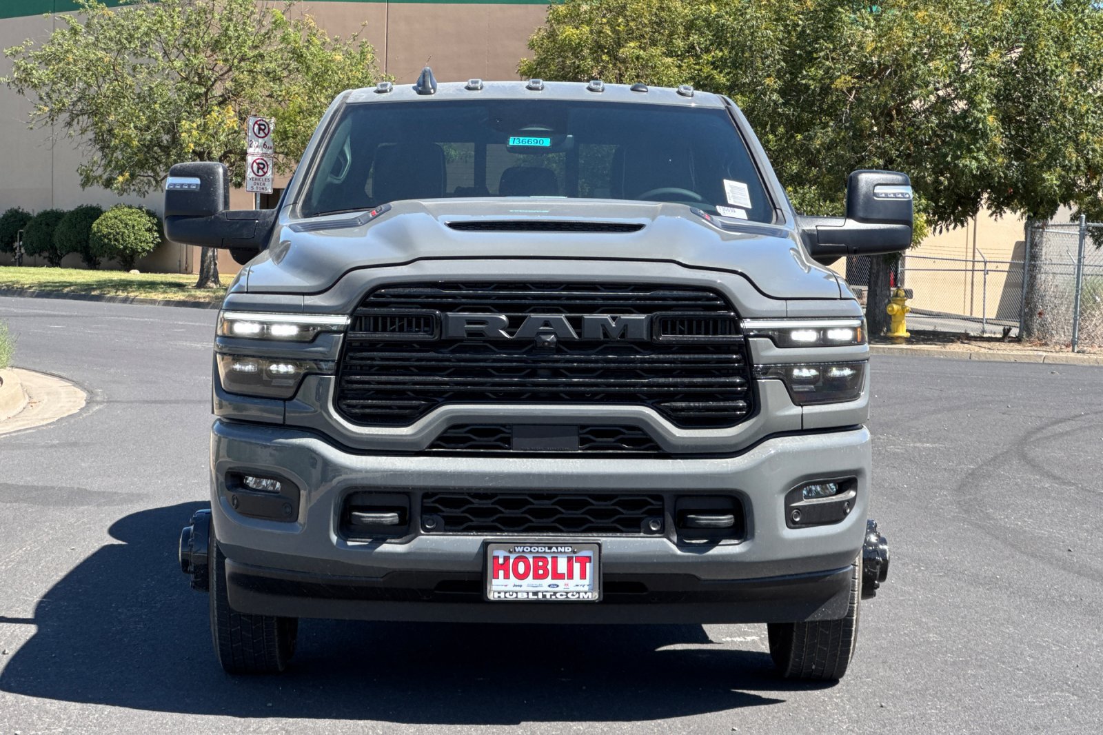 New 2026 RAM 3500 Laramie AWD/4WD image 8