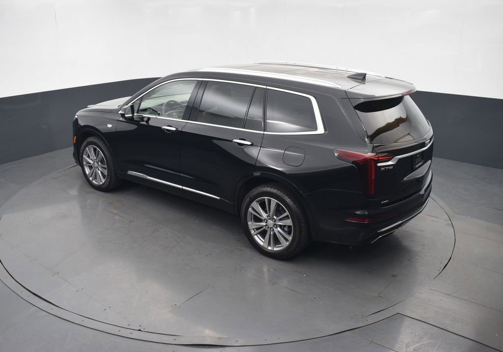 Certified 2023 Cadillac XT6 Premium Luxury w/ LPO, Floor Liner Package image 43