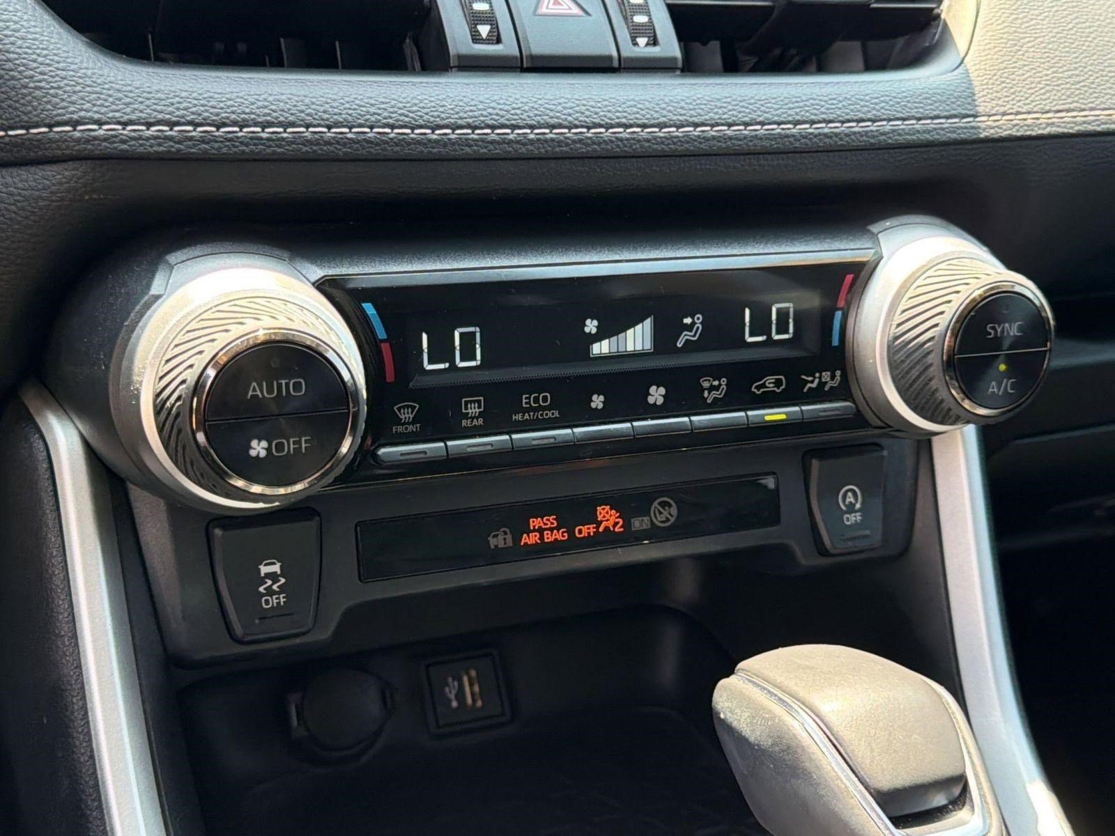 Used 2023 Toyota RAV4 XLE Premium FWD image 26