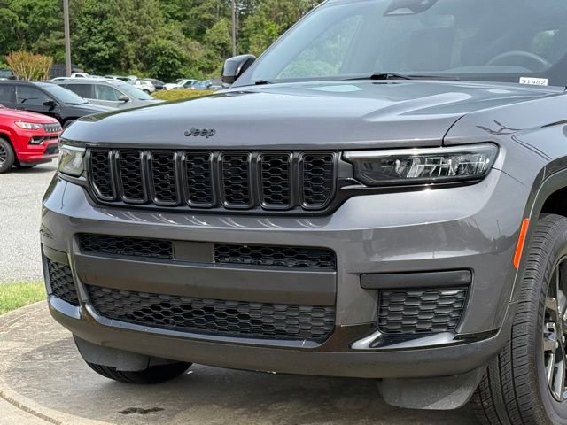 Certified 2024 Jeep Grand Cherokee L Laredo AWD/4WD image 10