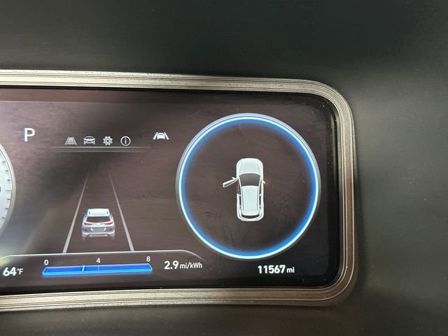 Used 2023 Hyundai Kona SE w/ Cargo Package FWD image 18