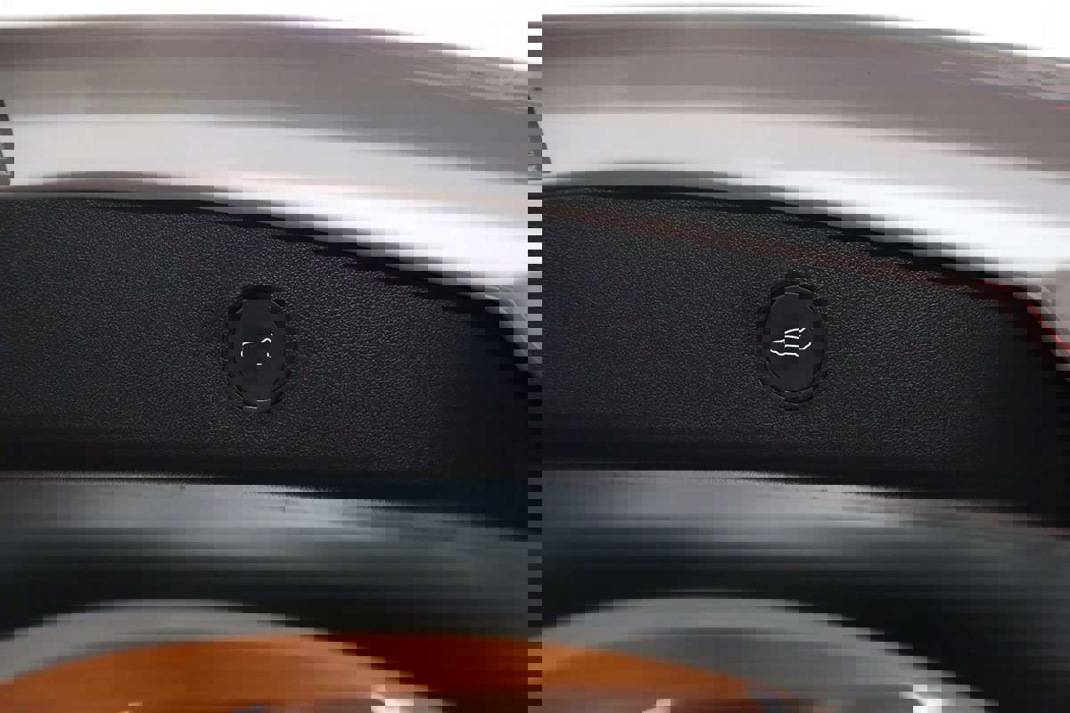 Used 2021 Tesla Model 3 Long Range image 18