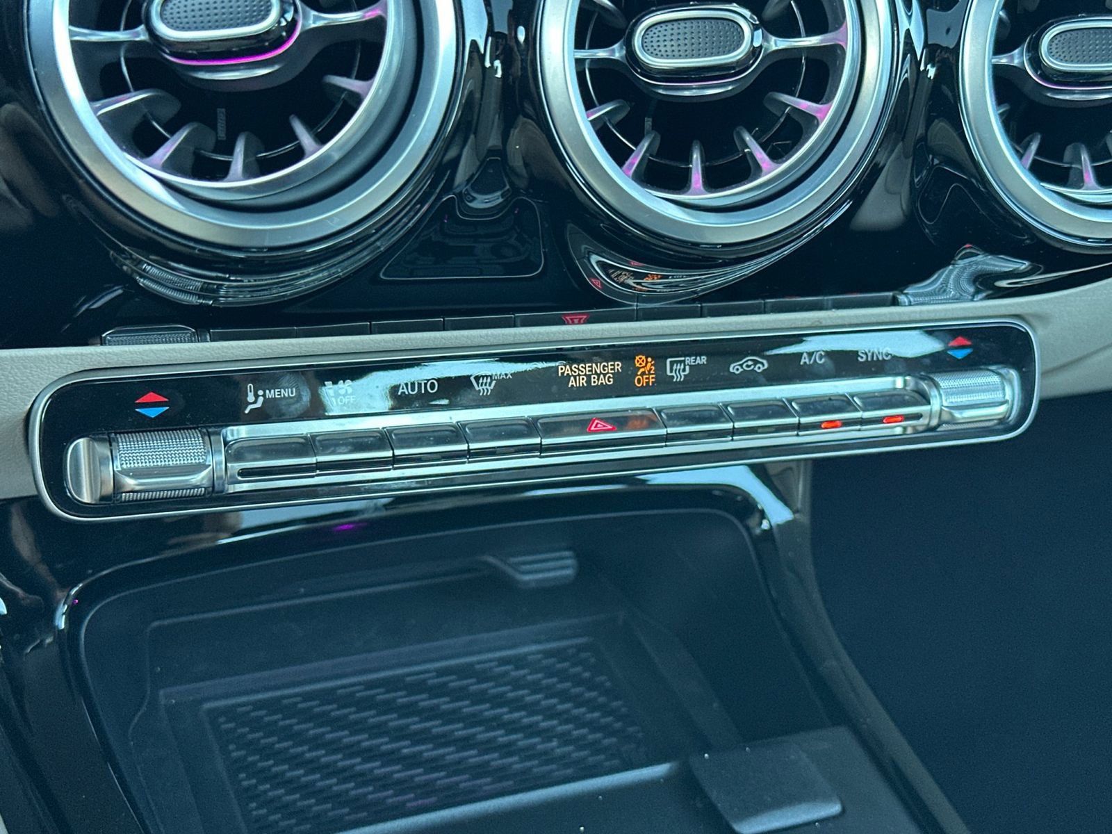 Certified 2025 Mercedes-Benz CLA 250 image 23