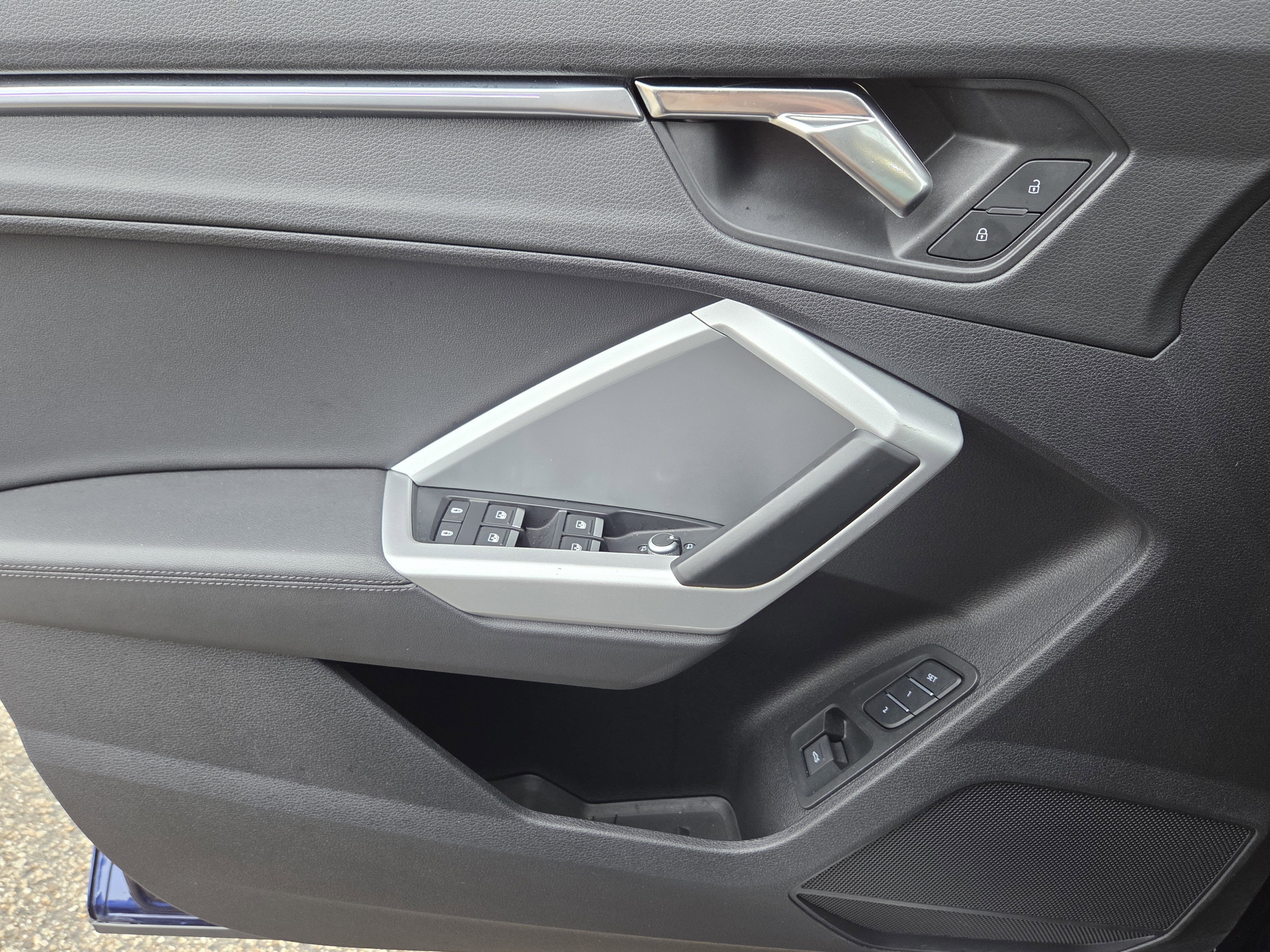 Used 2022 Audi Q3 2.0T Premium Plus image 9