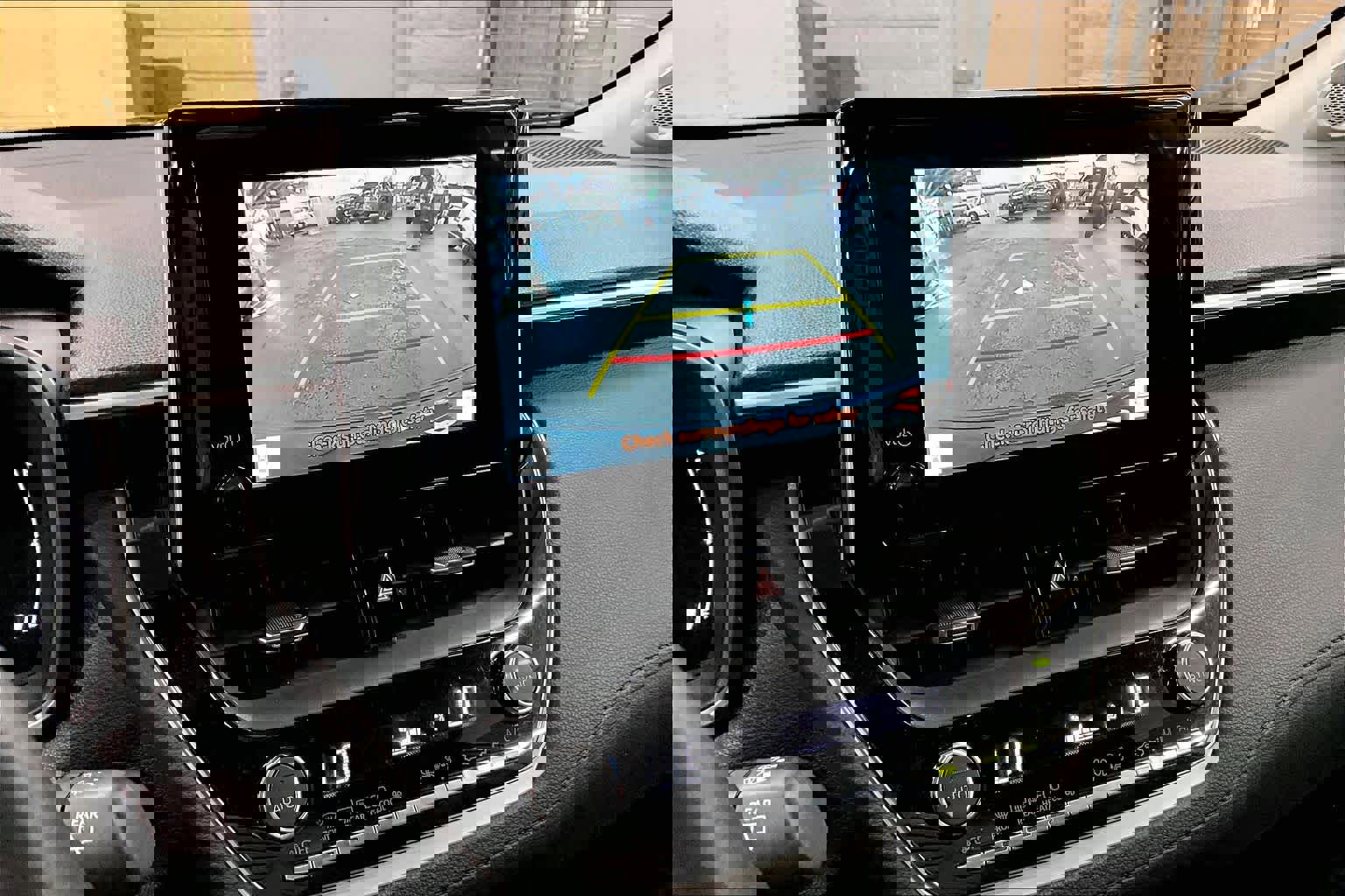 Used 2024 Toyota Corolla Cross XLE w/ Convenience Package image 26