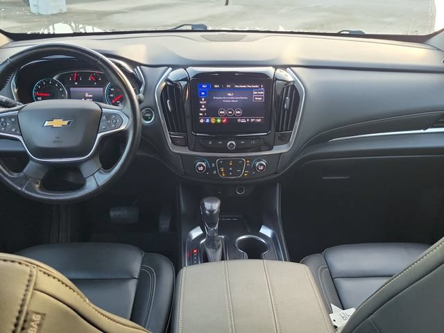 Used 2022 Chevrolet Traverse LT w/ LPO, Floor Liner Package FWD image 9