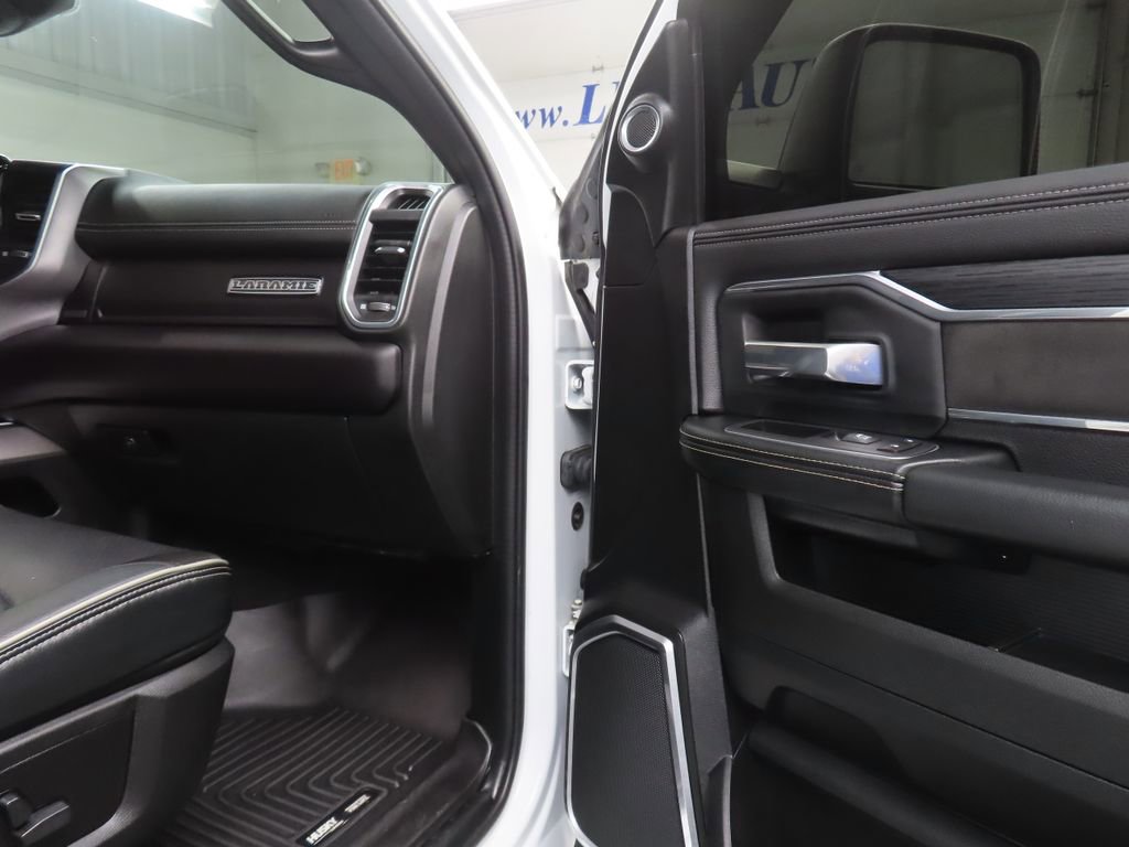Used 2024 RAM 3500 Laramie w/ Night Edition AWD/4WD image 39