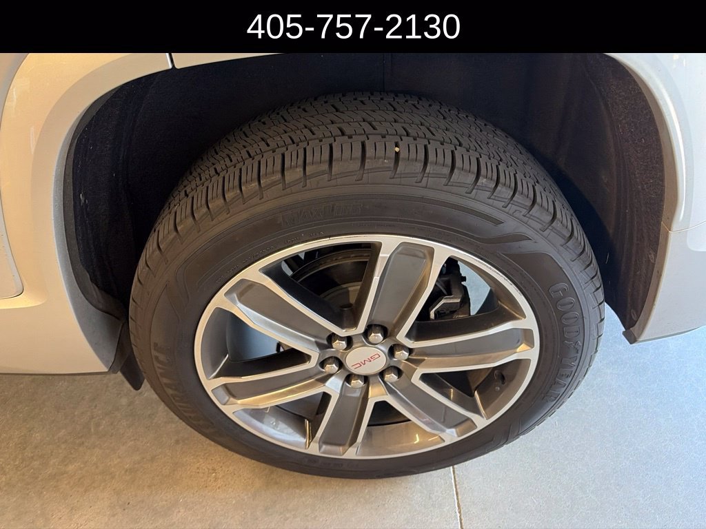 Used 2019 GMC Acadia Denali FWD image 8