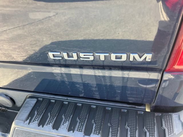 Used 2019 Chevrolet Silverado 1500 Custom w/ Infotainment Package RWD image 6